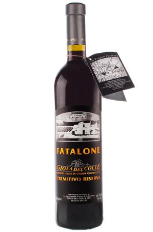 Red Wine Bottle of Fatalone Gioia Del Colle Primitivo Riserva from Italy