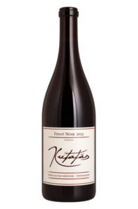 Kutatás 2023 Whole Cluster Pinot Noir Vancouver Island